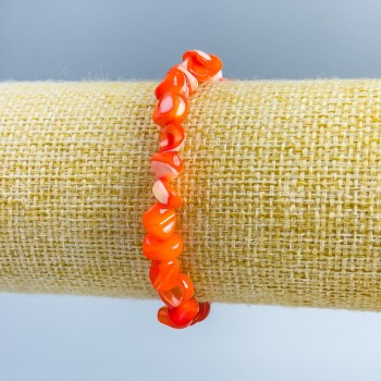 Náramek z oranžové perleti, fasetované korálky, průměr 8×6 mm, délka 18 cm (elastický)