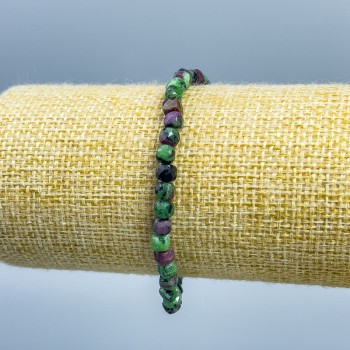 Náramek zoisitu z přírodního kamene, broušené kostky, průměr 4×4 mm, délka 18 cm (elastický)