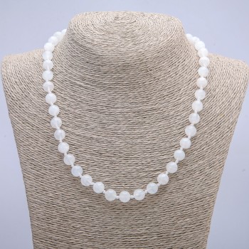 Náhrdelník z adularitu – hladká korálka o průměru 6 mm, délka 45 cm +