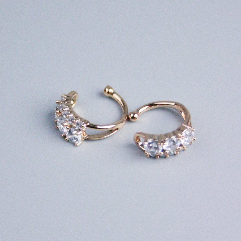 Kaf Xuping Pozlacené 18K s bílými krystaly 12×4 mm +