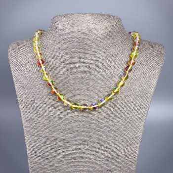 Náhrdelník z opálového skla «Žlutý chameleon» s hladkými kuličkami o průměru 8 mm, délka 49 cm