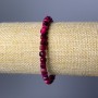Náramek malinové kočičí oko z přírodního kamene, broušené kubické korálky, průměr 5 mm, délka 18 cm (elastická šňůra)