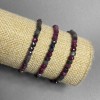 Náramek ze safíru a rubínu, facettované kubíky, průměr cca 4,5 mm, délka 18 cm (elastický)