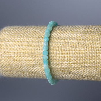 Náramek z amazonitu, přírodní kámen, broušený kubický korálek, průměr 4 mm, délka 18 cm (elastický)