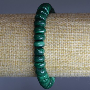 Náramek z malachitu, hladké rondelové korálky, průměr 9×5 mm, délka 18 cm (elastický)