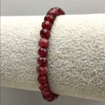 Náramek z rubelitu turmalínu, fazetované rondelové korálky, průměr 6×5 mm, délka 18 cm (elastický)