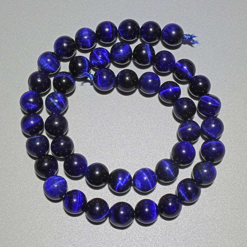 Korálky Kočičí oko modré, přírodní kámen, hladké kuličky, průměr 8 mm ±, délka 38 cm ± na niti