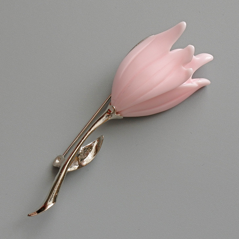 Brož Tulipán, růžový smalt, stříbrný kov 24×72 mm