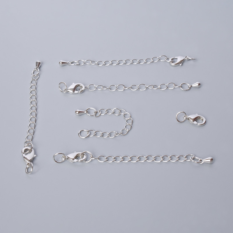 Kovové zapínání karabinka, průměr 10×5 mm, s prodlužovacím řetízkem, délka 5,5 cm, stříbrná barva kovu, 1 ks