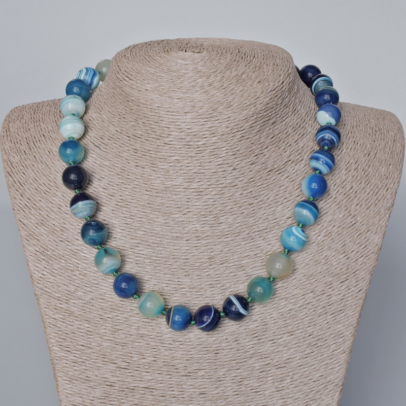 Náhrdelník z modrého achátu, přírodní kámen, hladké korálky, průměr 12,5 mm, délka 46–48 cm