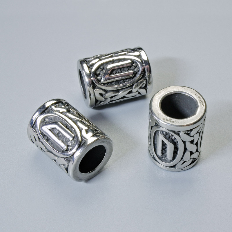 Korálková součástka – Skandinávská runa, rozměr 13×10 mm, otvor 6 mm, stříbrná barva kovu, 1 ks