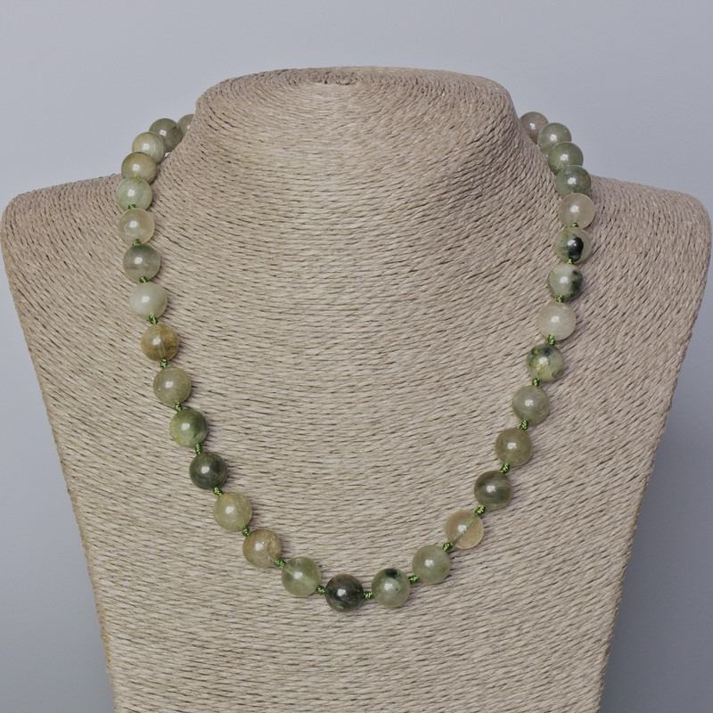 Náhrdelník z fantomového křemene s rutilem