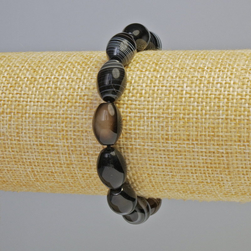 Náramek z černého achátu, oválné korálky 10×14 mm, délka 18 cm, elastický
