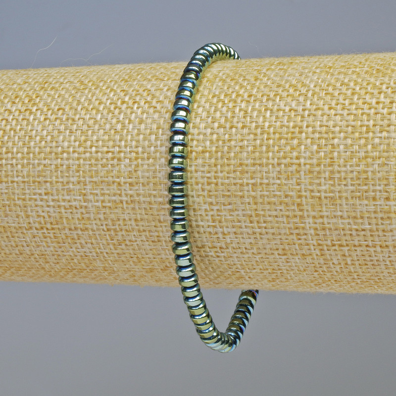 Náramek z hematitu – zelený chameleon, rondelové korálky, průměr 4×2 mm, délka 18 cm, elastický