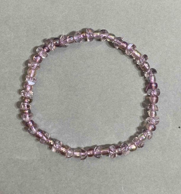 Fialový náramek z křišťálu ve stylu Swarovski – hladká kulička a broušená kulička, délka 18 cm, elastický