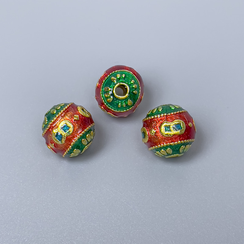 Korálka Cloisonné s červeným a zeleným smaltem, průměr 10 mm ±, dírka 2 mm, zlatavý kov, 1 ks