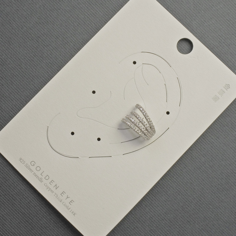 Náušnice na ucho ze stříbrného kovu 10×14 mm ± bílé štrasové kamínky