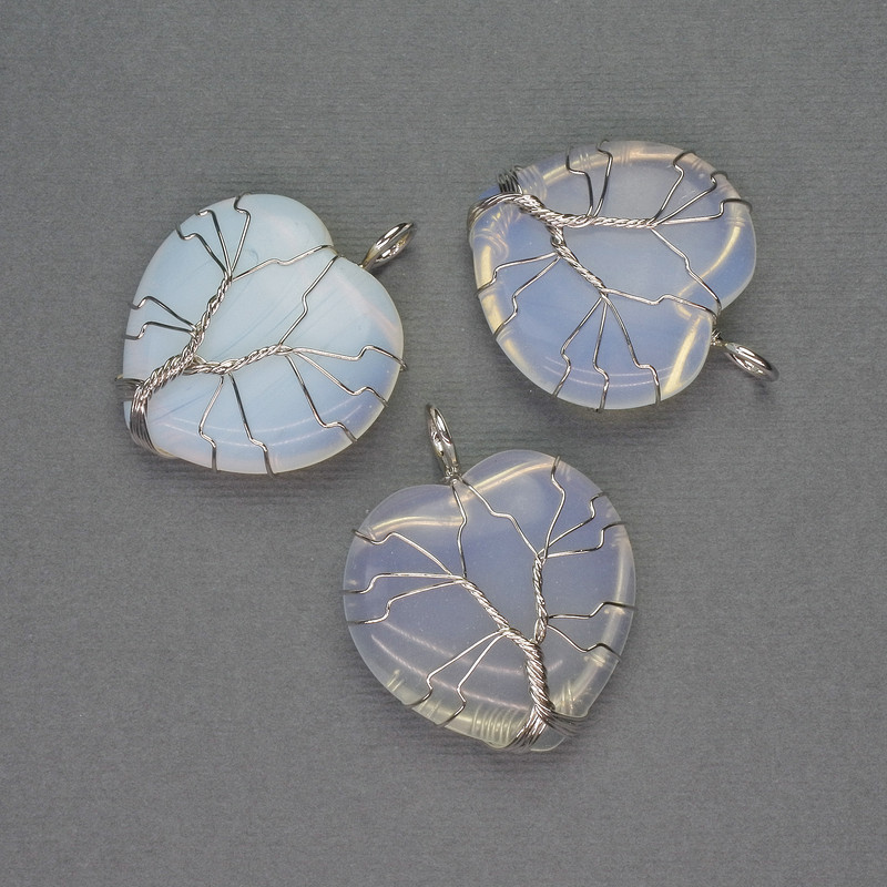 Přívěsek Srdce měsíčního kamene v stříbrném opletení, průměr 30×30 mm, délka 37 mm