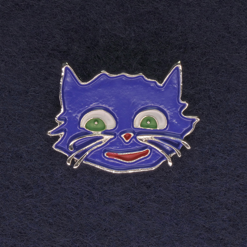 Brož Kočka, modrá smaltovaná, kov v odstínu stříbra, 27×22 mm+