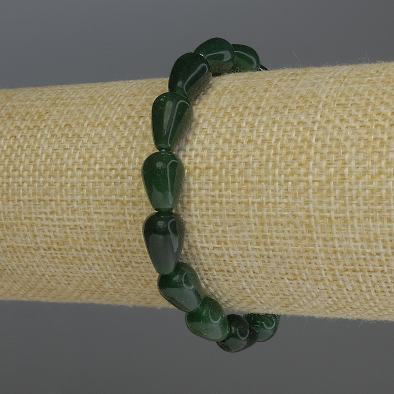 Náramek z hrizoprasu kapka, průměr 12×8 mm, délka 18 cm, elastický