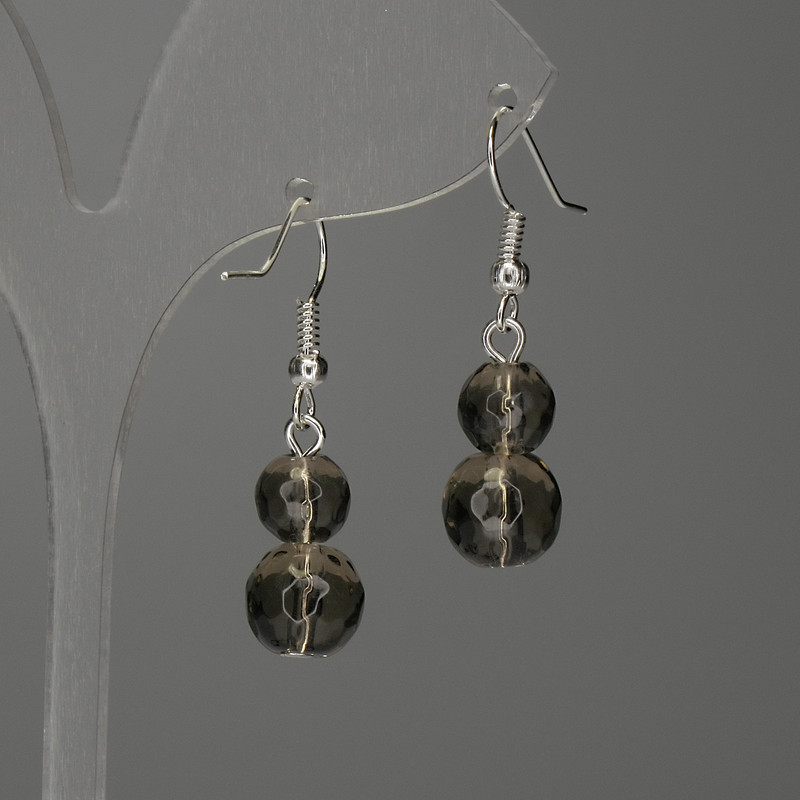 Náušnice z dýmového křemene broušené kuličky 8–10 mm, délka cca 38 mm