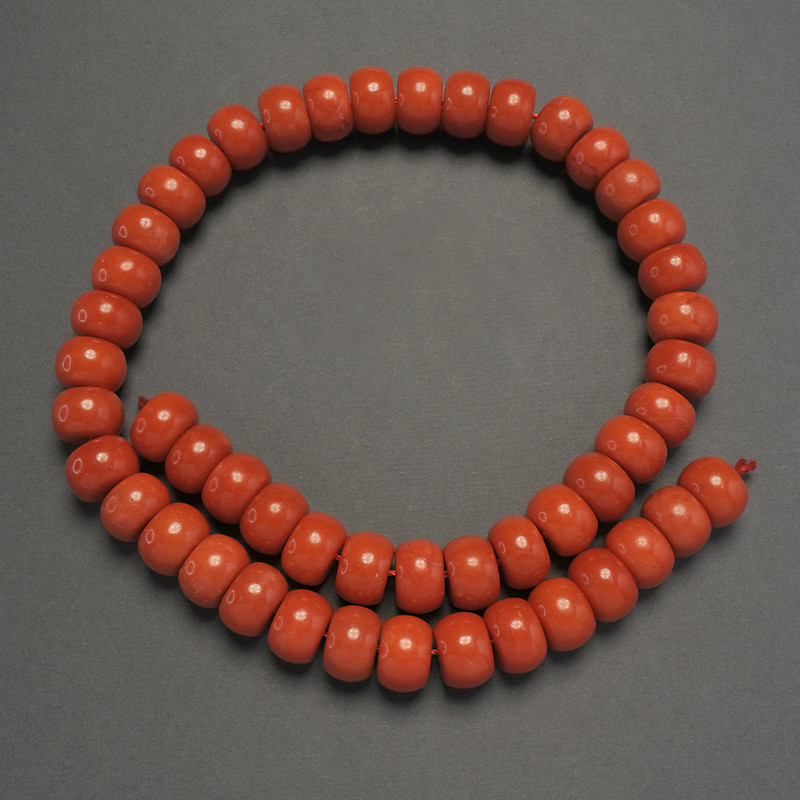 Korálky z umělého korálu, hladké rondely, průměr 12×8 mm, délka cca 40 cm na niti