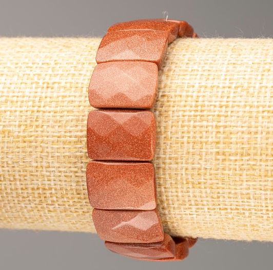 Náramek na gumičce z přírodního aventurínu Zlatý písek, brusované obdélníkové články 16,5 × 11,5 mm, délka 20 cm