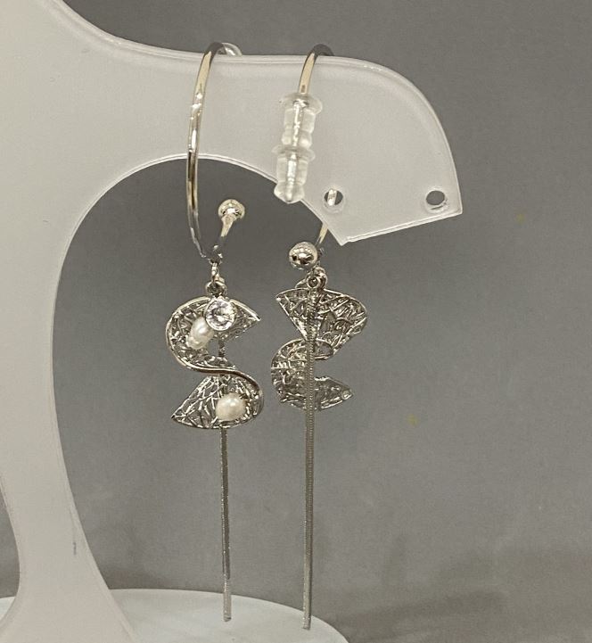 Náušnice puzetové kruhy, průměr 24 mm ± stříbrný kov, délka 87 mm+