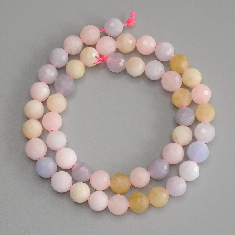 Morganitové broušené kulové korálky, průměr 8 mm, délka 37 cm