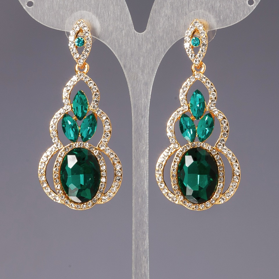 Náušnice se krystaly ve stylu lustru a šandeliérů Linda