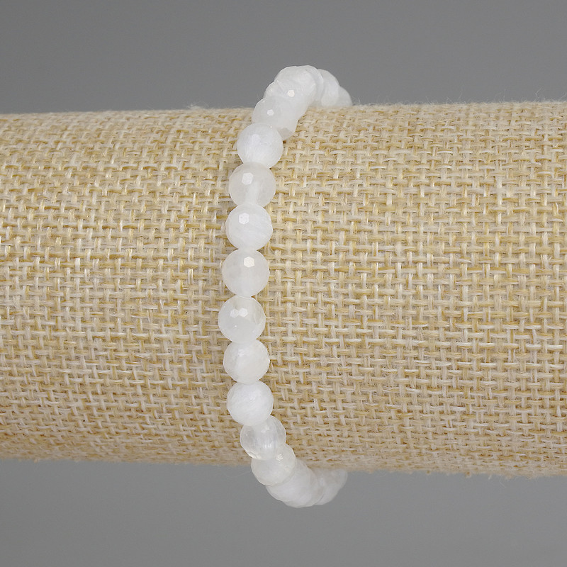 Náramek z horského křišťálu – Brusované korálky 6 mm ±, délka 18 cm ±, elastický