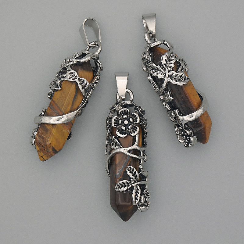 Přívěsek z tygřího oka – šestiúhelník se květem, 35×15 mm, délka 44 mm