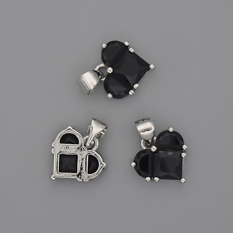 Přívěšek Srdce s černými krystaly 12×12 mm, délka cca 17 mm, stříbrný kov