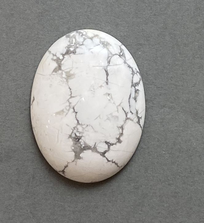 Kabošon z kaholongu 40×30 mm ± cena za 1 ks