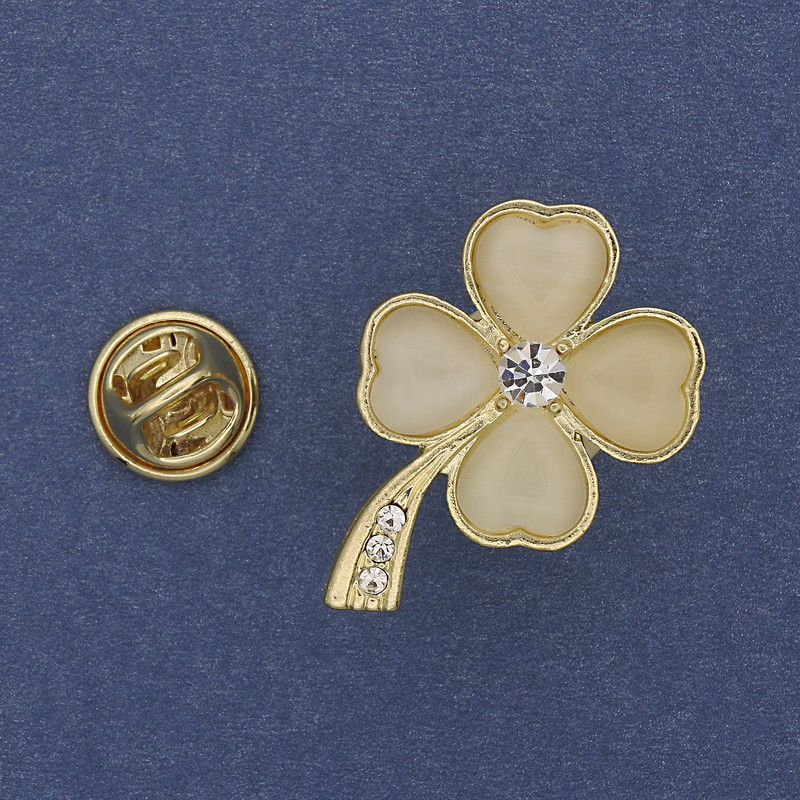 Brož Čtyřlístek s kočičím okem a štrasovými kamínky v zlatém kovu 19×30 mm+