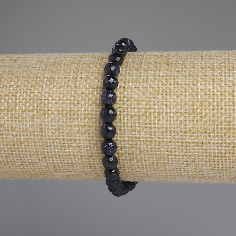 Náramek z aventurínu Noc Kaira – broušené kuličky, průměr 6 mm, délka cca 18 cm