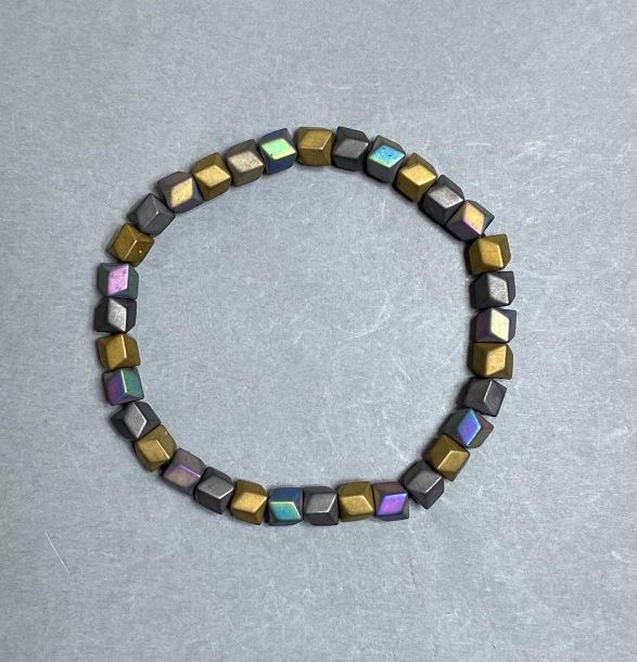 Браслет Гематит матовий хвиля, діаметр 6х6мм+-, довжина 18см стрейч