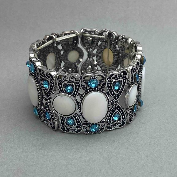 Náramek s perleťovou vložkou