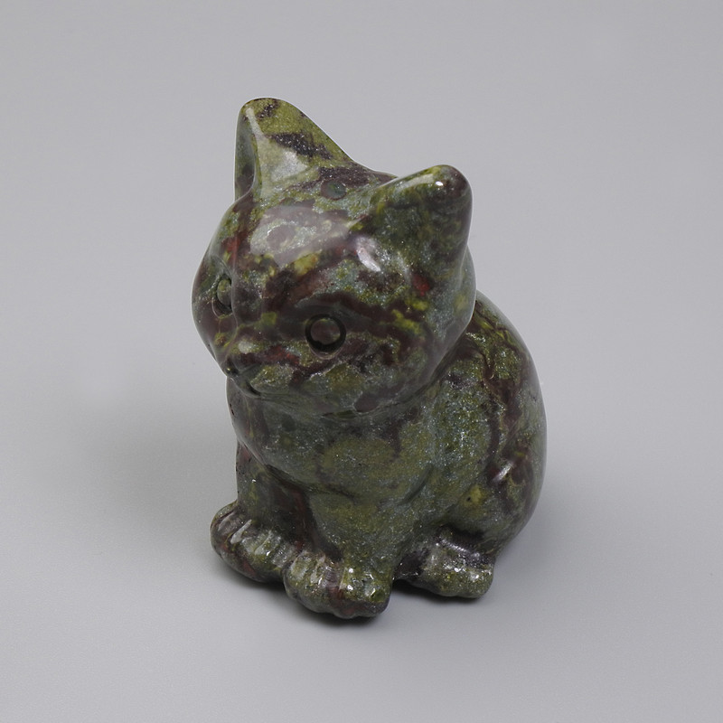 Suvenírová soška Kočka z jaspisu Krve Draka 40 × 30 × 23 mm+