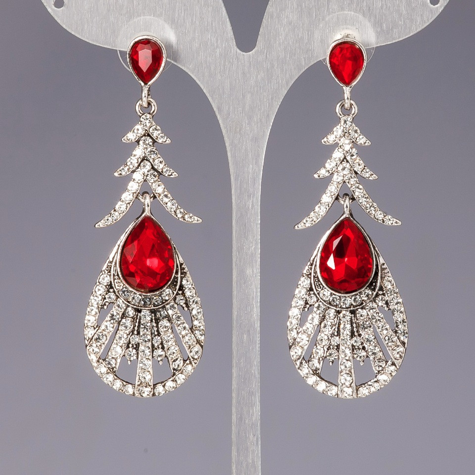 Náušnice s krystaly «lustry» «šandely» «Okázalé období»