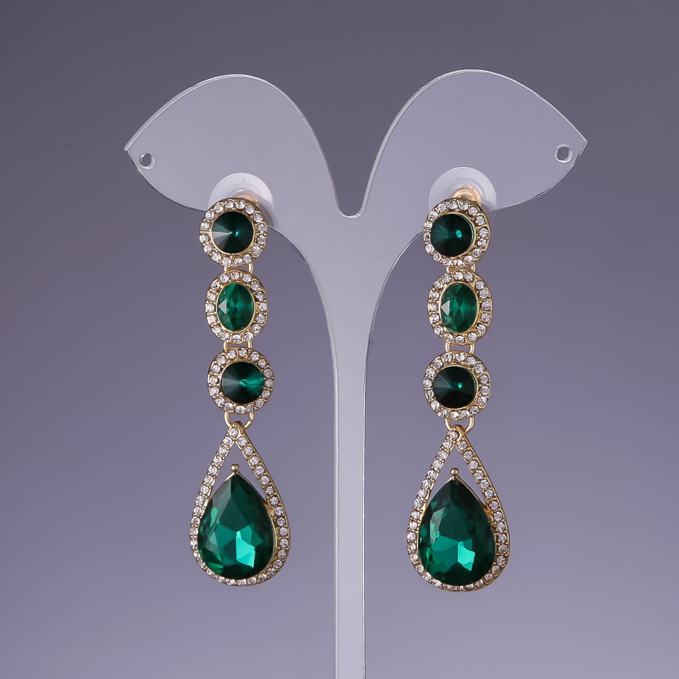 Náušnice se zelenými krystaly, délka 6 cm, žlutý kov