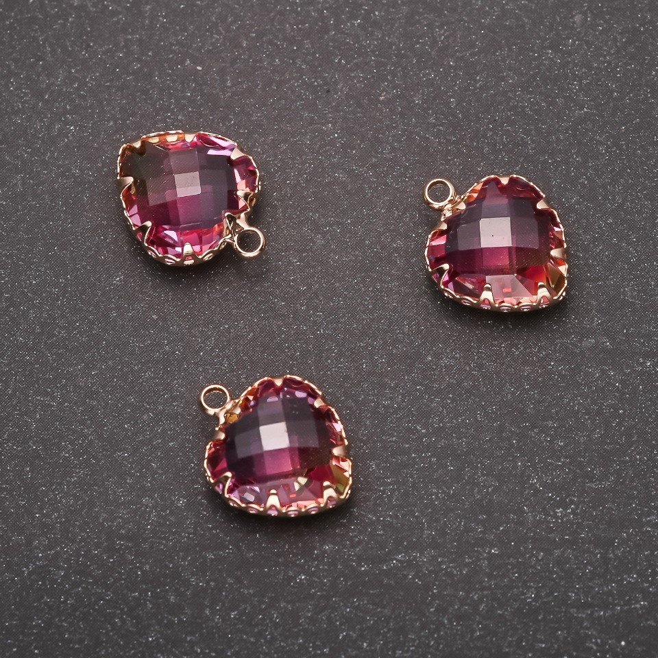 Přívěsek „Srdce“ malinovo-žlutá barva, zlatá obruba 12×15 mm