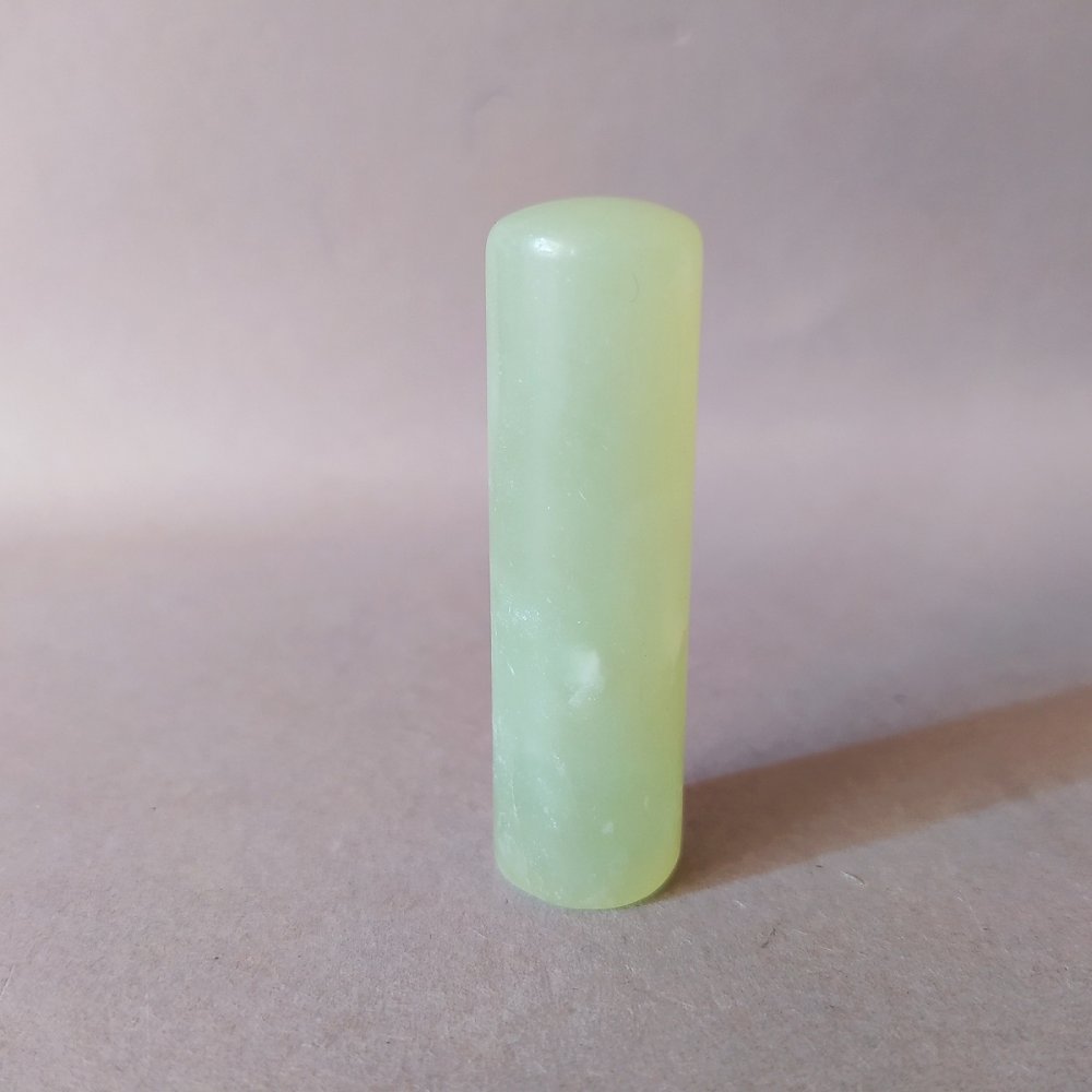 Suvenýrový kámen onyx 18×62 mm