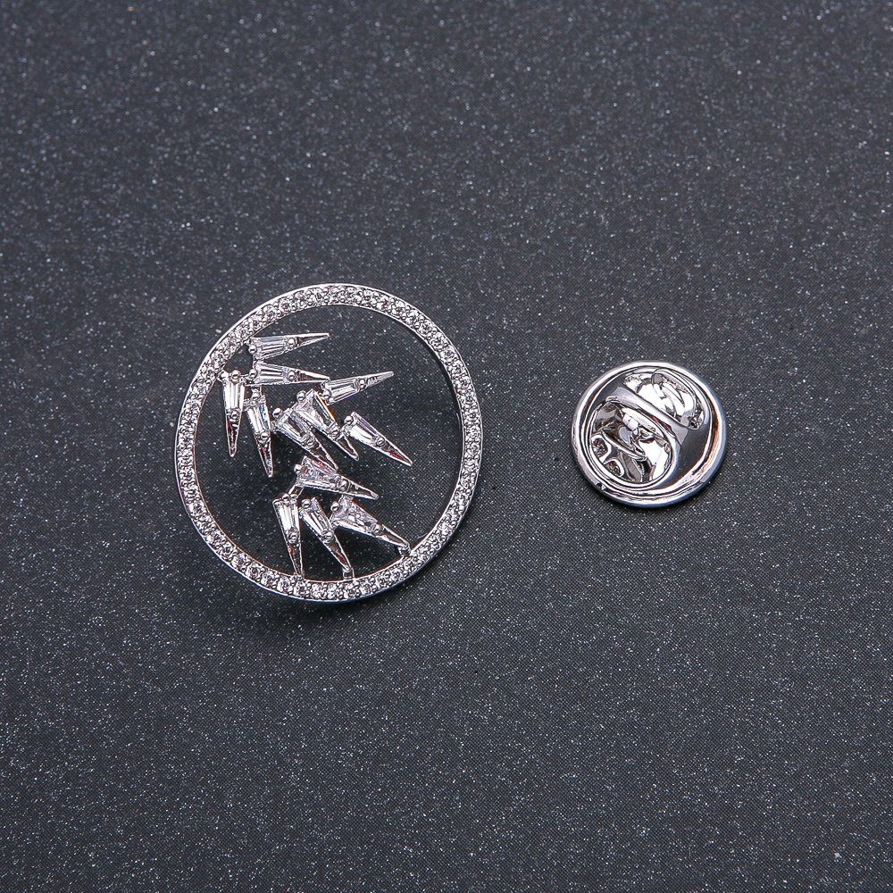 Brož Xuping rhodiovaná se bílými štrasovými kamínky 22 mm