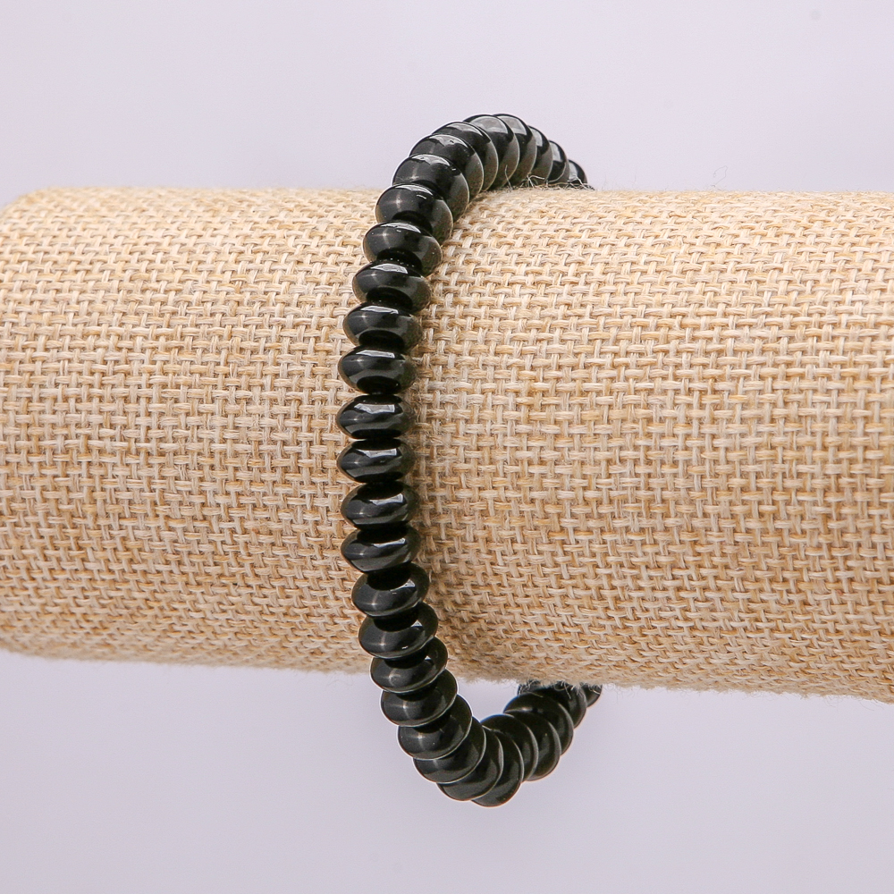 Náramek z černého achátu, přírodní kámen, hladké rondely 8×5 mm, délka 18 cm, elastický