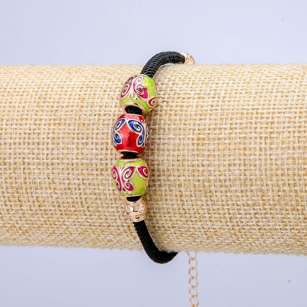 Náramek Xuping s pozlacením 18K s korálkami ve tvaru motýlků na šňůře, tloušťka 3 mm + -, průměr 10 mm + -, délka 18-22 cm +