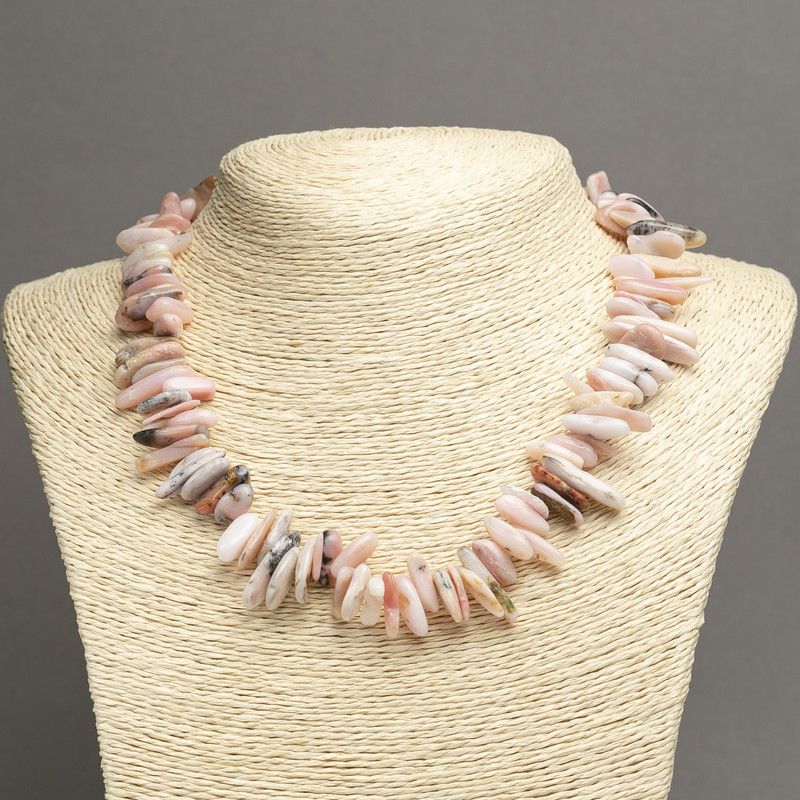 Náhrdelník z přírodního opálu – jemná tříska «jehla», průměr 18×6 mm, délka 45 cm