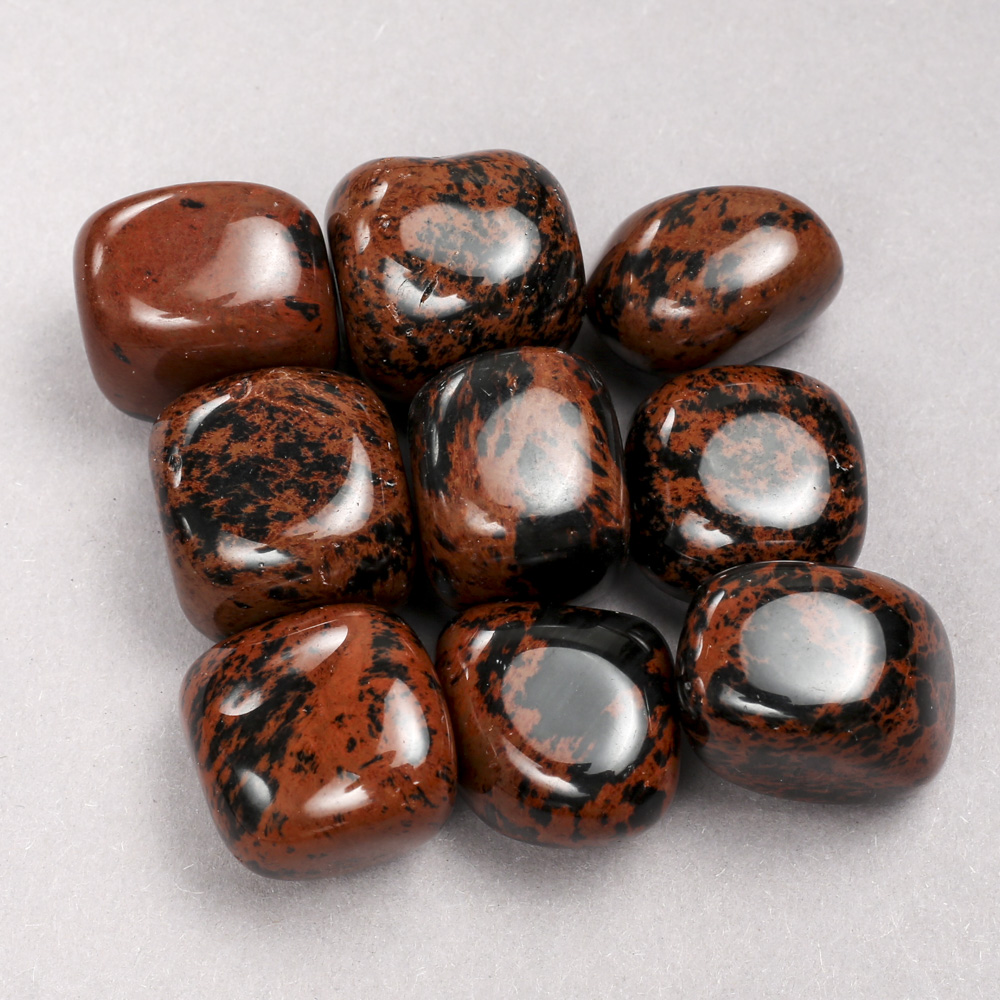 Suvenírové přírodní kameny obsidián, průměr 22×16 mm ± (balení 100 g)