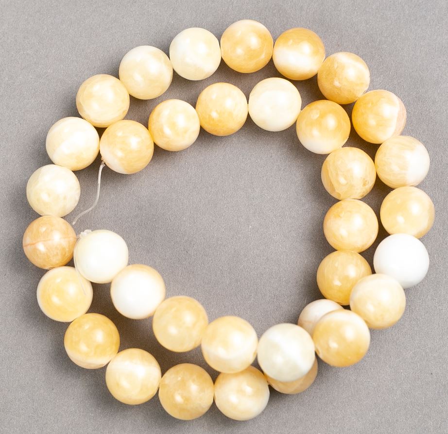 Korálky na niti Perleť (umělý akryl), hladká kulička, průměr 12,5 mm, délka 39 cm+