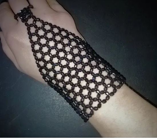 Náramek Panjé z achátových korálků na gumičce